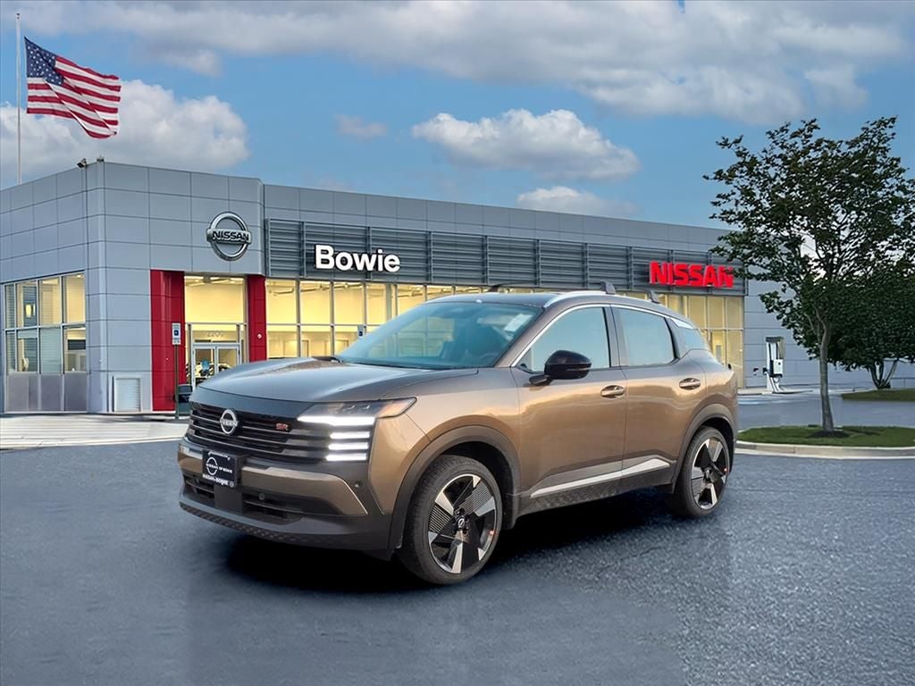 2026 Nissan Kicks SR in Canyon Bronze Metallic — front three-quarter view