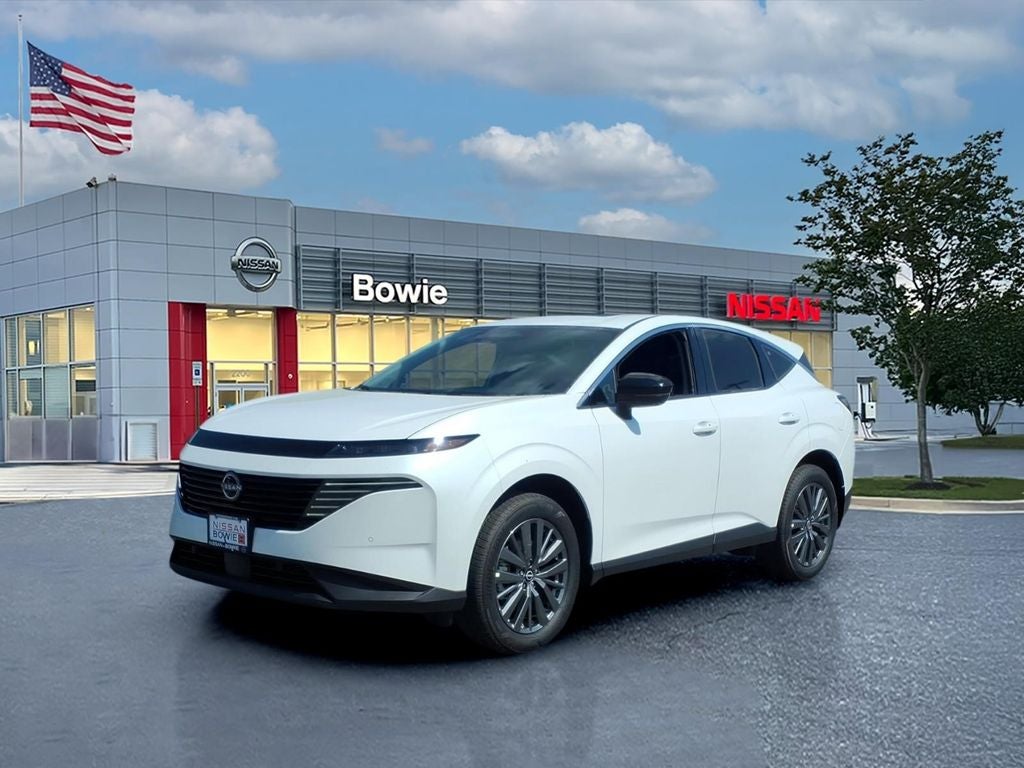 2026 Nissan Murano SL in Everest White Pearl Tricoat — front three-quarter view