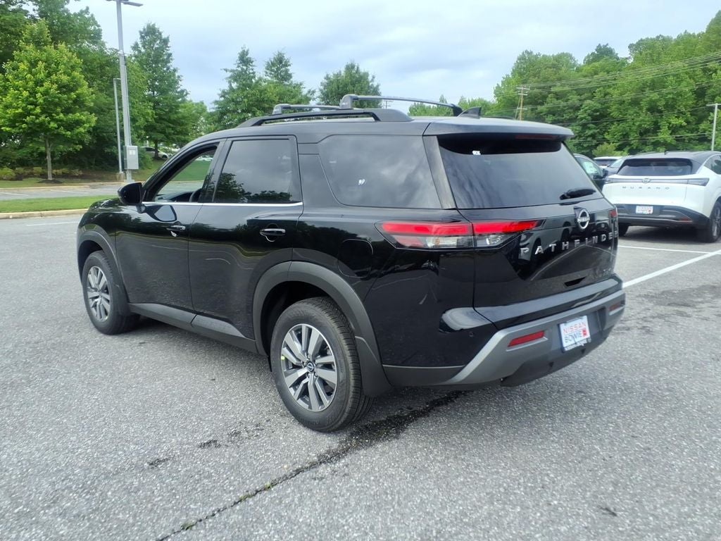 2026 Nissan Pathfinder — rear three-quarter view