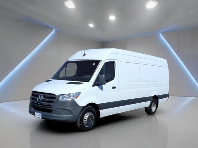2022 Mercedes-Benz Sprinter Cargo Van
