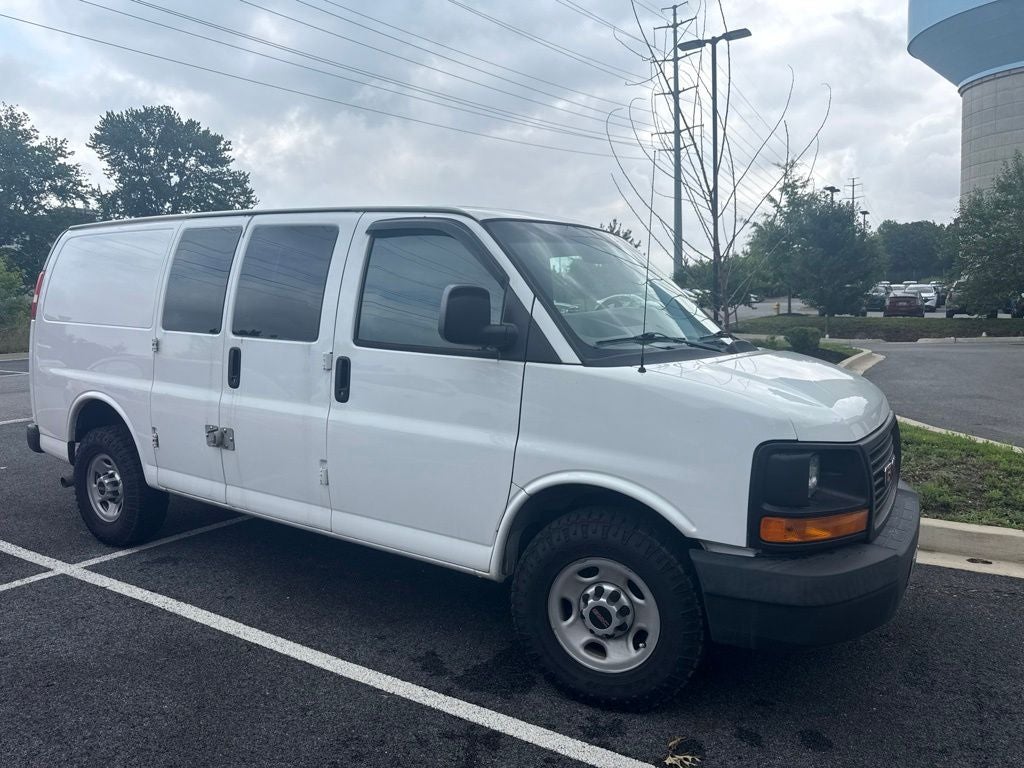 2016 GMC Savana 2500 Work Van in Summit White — front three-quarter view
